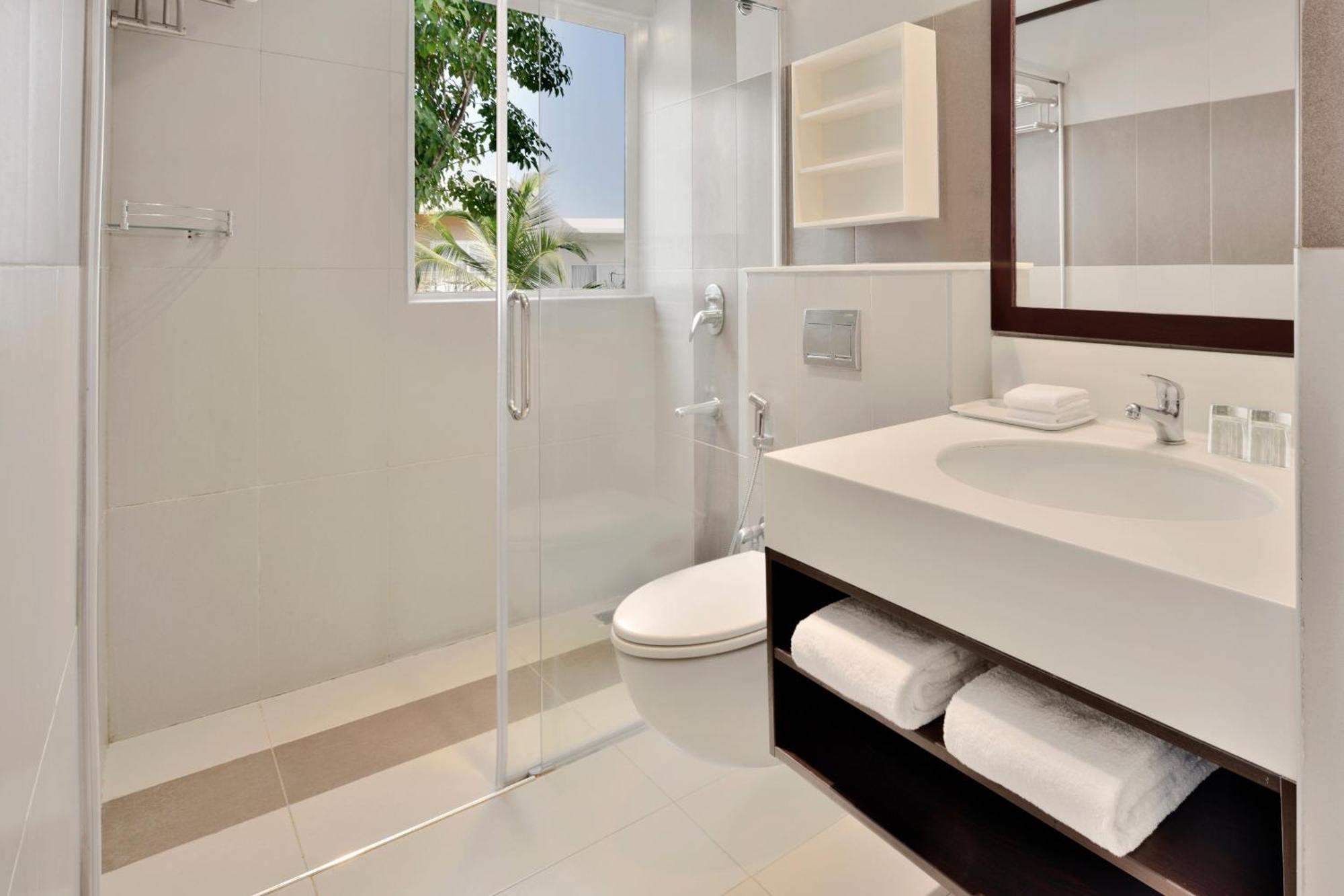 Four Points By Sheraton Mahabalipuram Resort & Convention Center Buitenkant foto